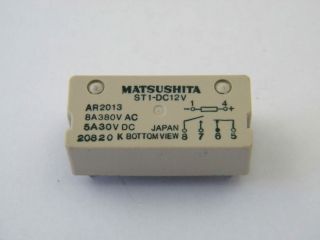RELE MATSUSHITA ST1-DC12V ST1-12V 